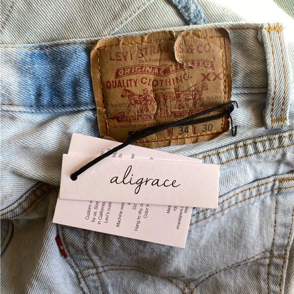 NWT Aligrace Levis jeans Cuffed Baggy Customs blue Light Wash Revolve $398 26 - Picture 12 of 13